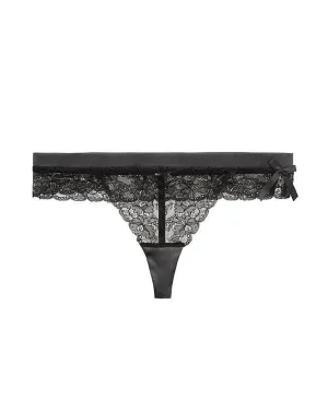 Amelie Thong