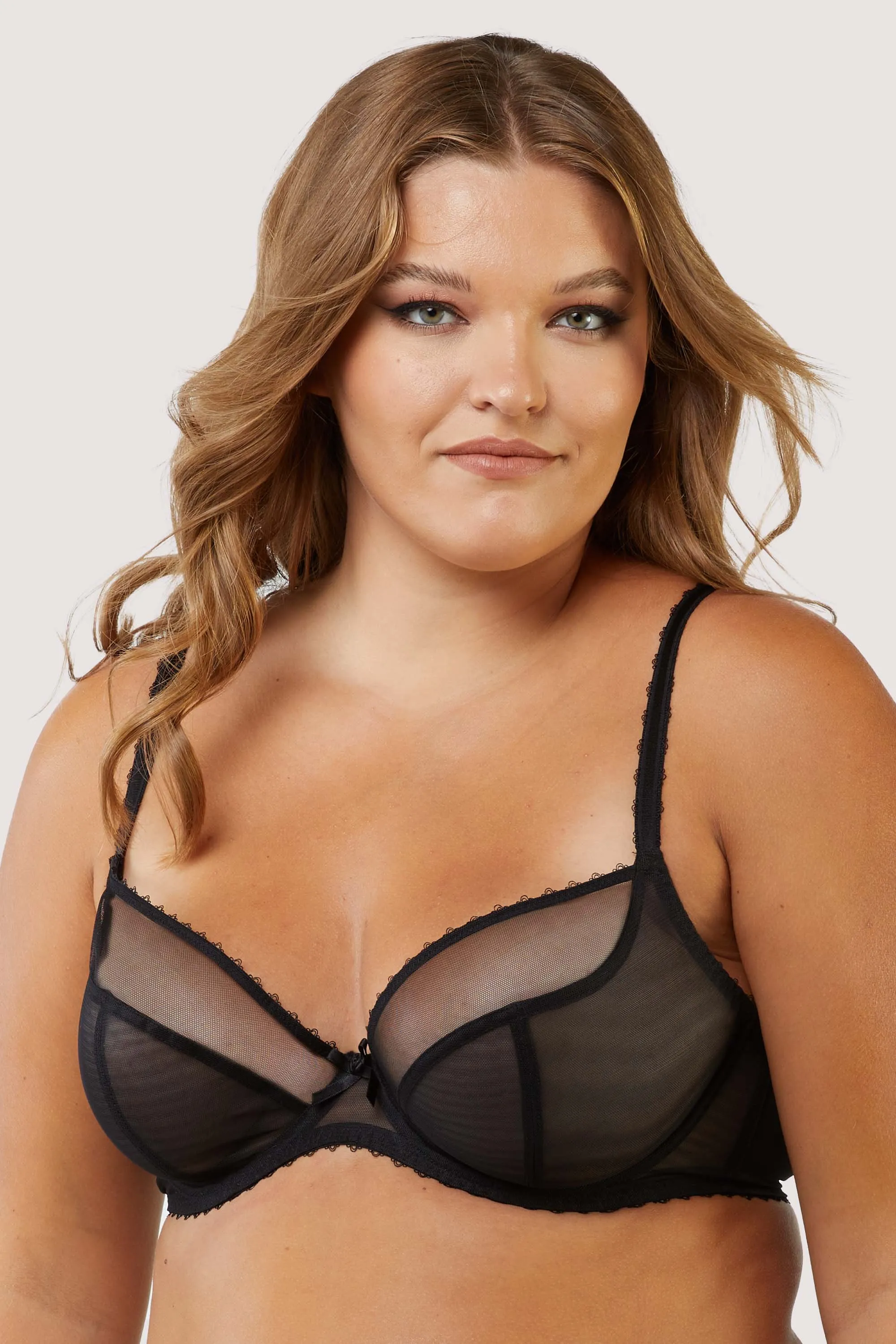 Grace Black Supportive Plunge Net Bra
