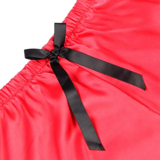 Pijamale sexy SUBBLIME Casual Silk Nightgown. maiou din dantelă   pantaloni scurți din satin. negru cu roșu. mărime S/M. model 953959