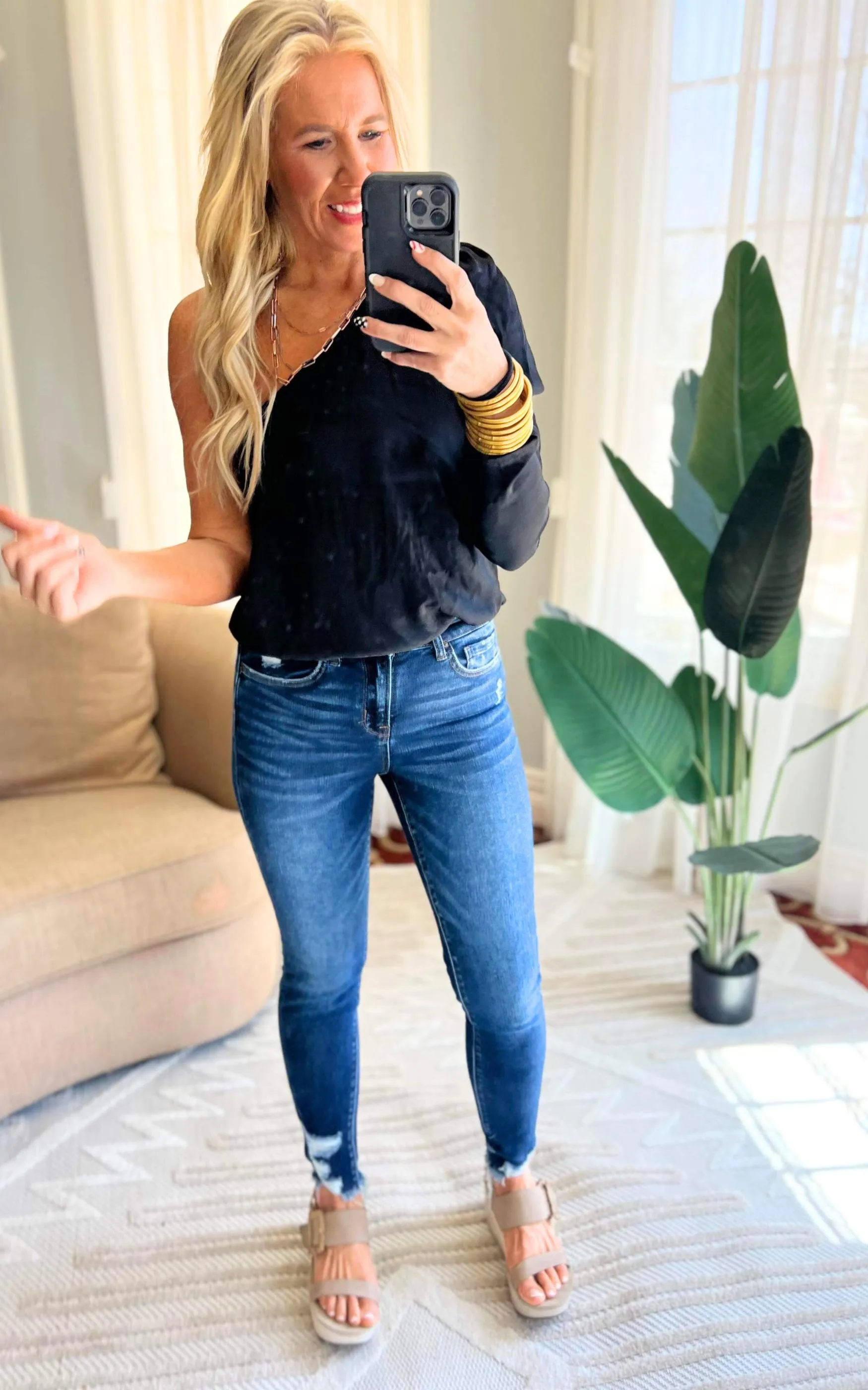 Turn Heads Puff Sleeve Bodysuit - Final Sale